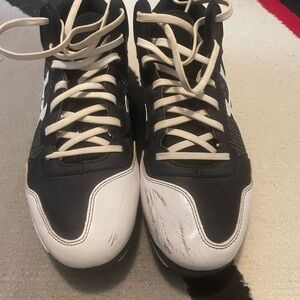 Under Armour Men’s Baseball Cleats